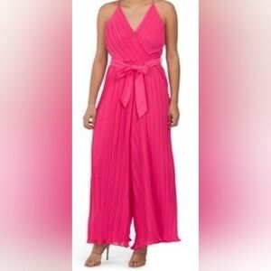 Beyond Words Pleated Pink Jumpsuit Women's Size Small
